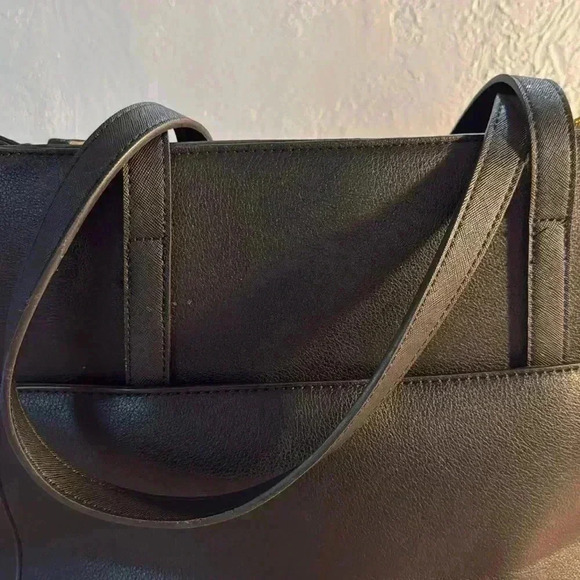 Anne Klein Large Black 5 Pocket Tote - Picture 5 of 12